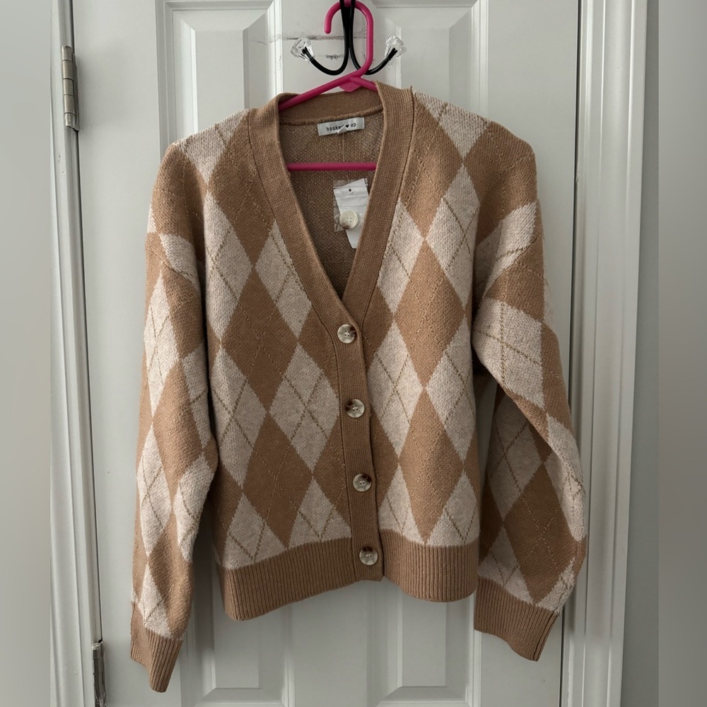 Argyle button cardigan